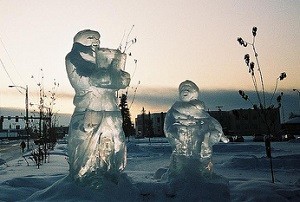 Explore AK: ice sculptures in fairbanks 